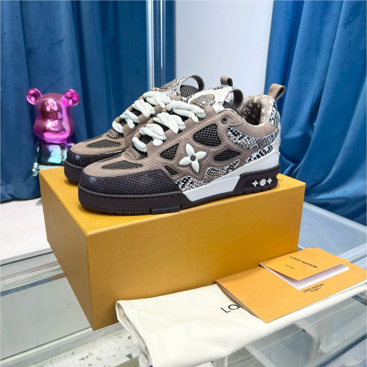 LV Skates