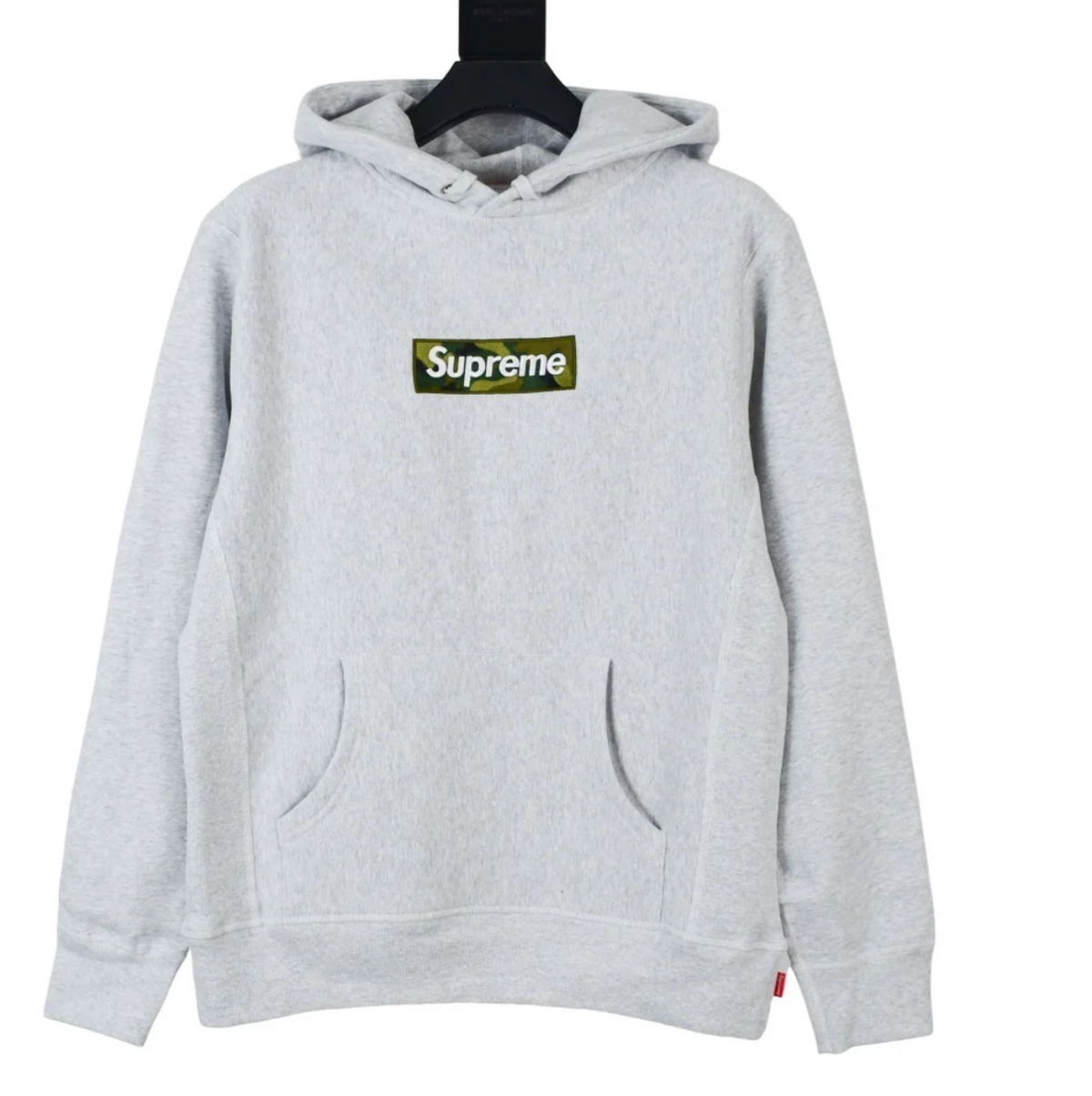 SUPREME Hoodies